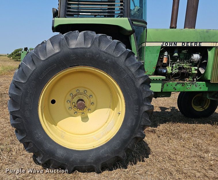 image for item DS4668 1980 John Deere 4640 tractor