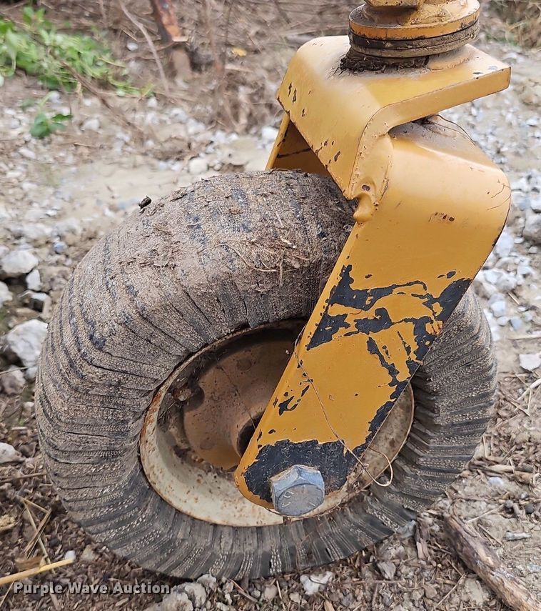 image for item DS4699 Woods MD184-2 rotary mower