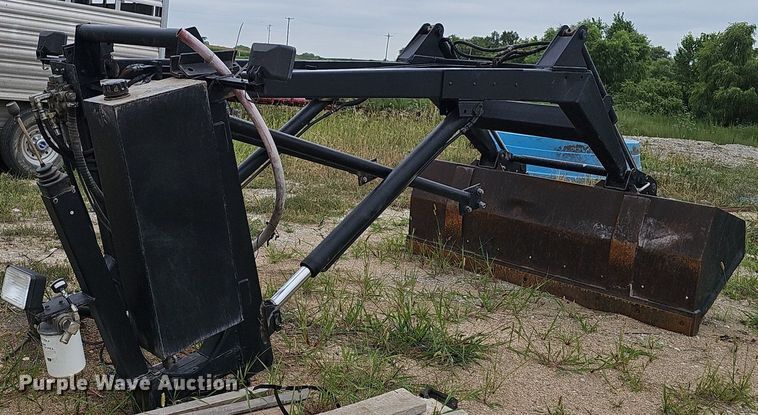 image for item DS4700 Loader 