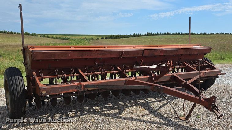 image for item DS4741 International Harvester  10 grain drill