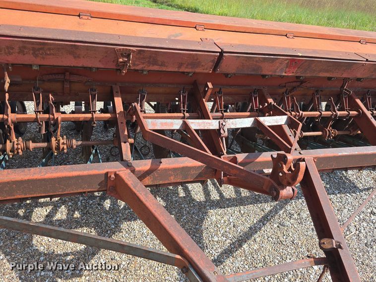 image for item DS4741 International Harvester  10 grain drill
