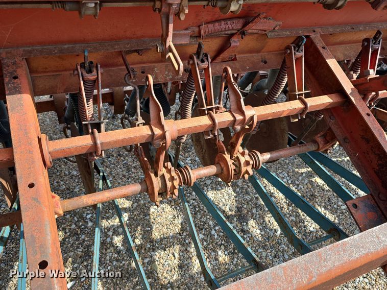 image for item DS4741 International Harvester  10 grain drill