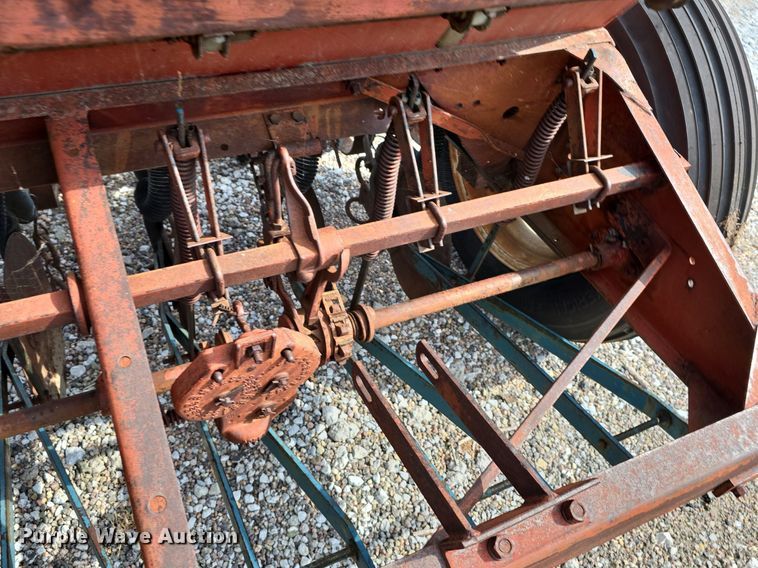 image for item DS4741 International Harvester  10 grain drill