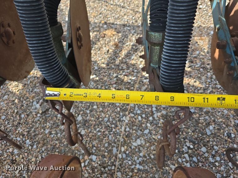 image for item DS4741 International Harvester  10 grain drill