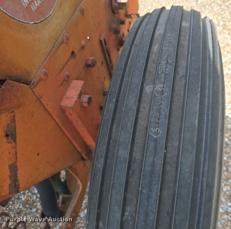 image for item DS4741 International Harvester  10 grain drill