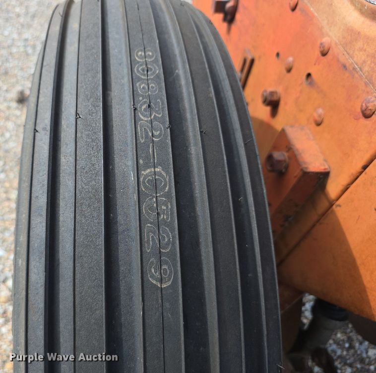 image for item DS4741 International Harvester  10 grain drill