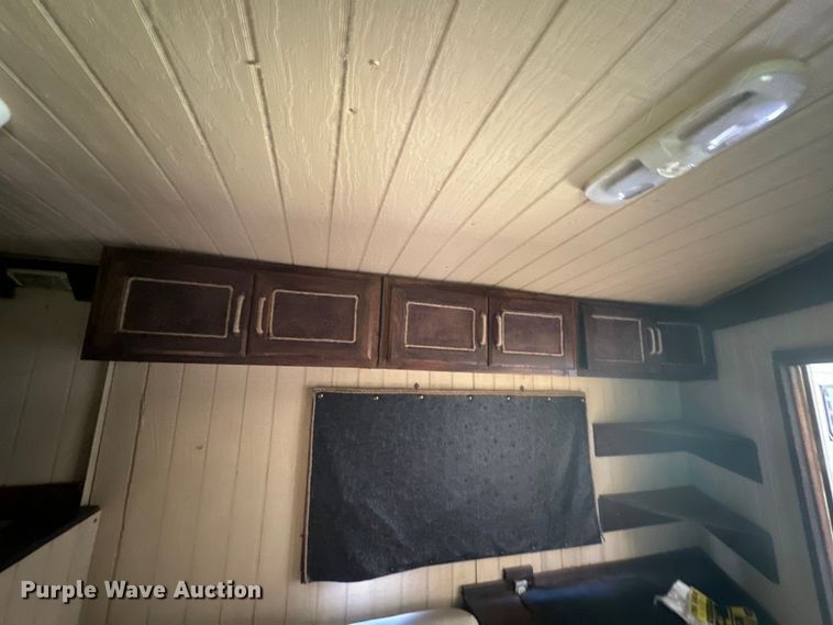 image for item DU3018 2004 Adams horse trailer