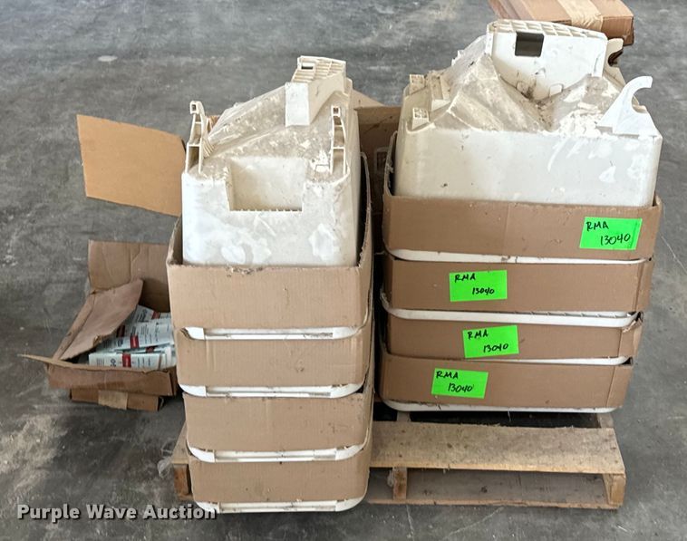 image for item DX1030 Planter parts