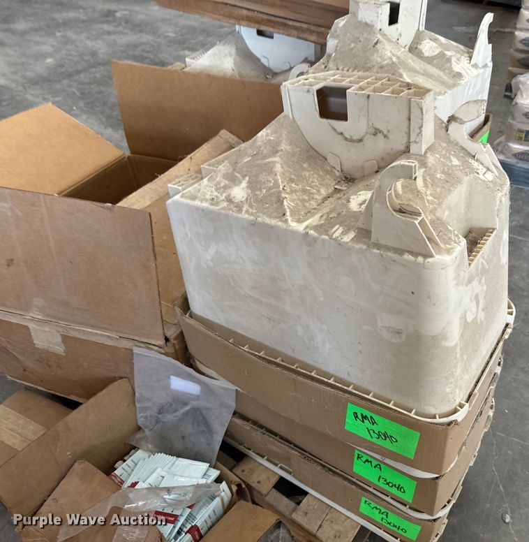 image for item DX1030 Planter parts