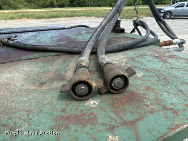 image for item DX1032 1994 DACO Fertilizer tender trailer