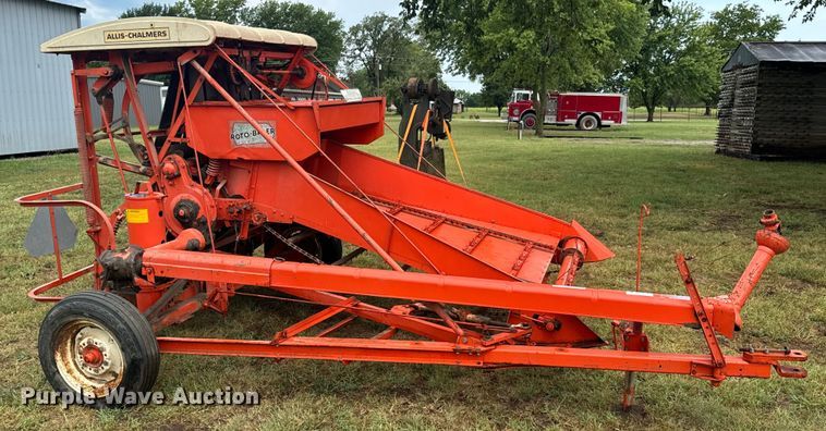 image for item DX1048 Allis Chalmers Roto-Baler No. 10 round baler
