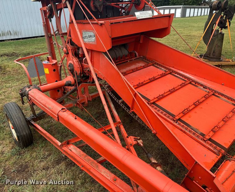image for item DX1048 Allis Chalmers Roto-Baler No. 10 round baler