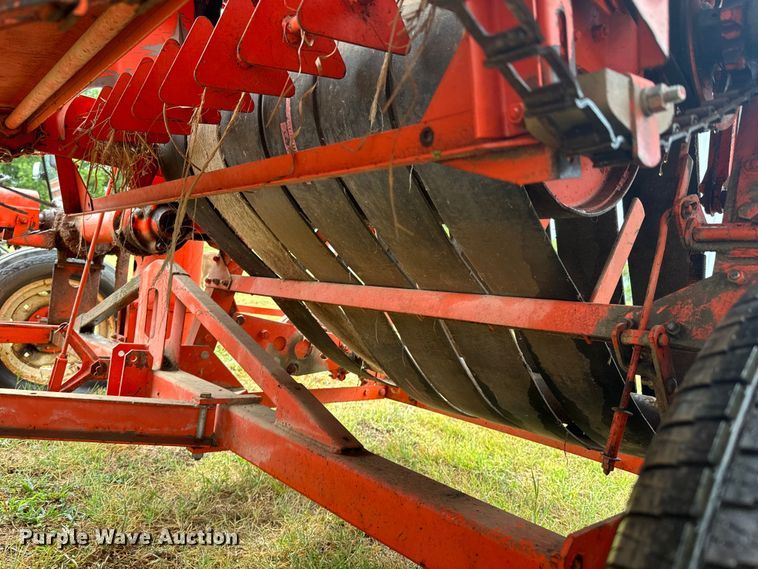 image for item DX1048 Allis Chalmers Roto-Baler No. 10 round baler