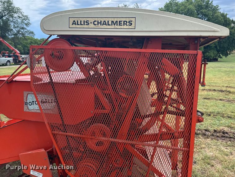 image for item DX1048 Allis Chalmers Roto-Baler No. 10 round baler