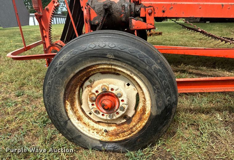 image for item DX1048 Allis Chalmers Roto-Baler No. 10 round baler