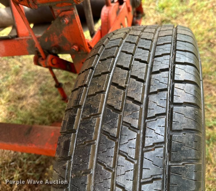 image for item DX1048 Allis Chalmers Roto-Baler No. 10 round baler