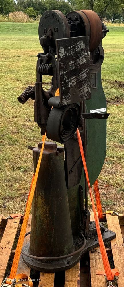 image for item DX1049 Little Giant power hammer