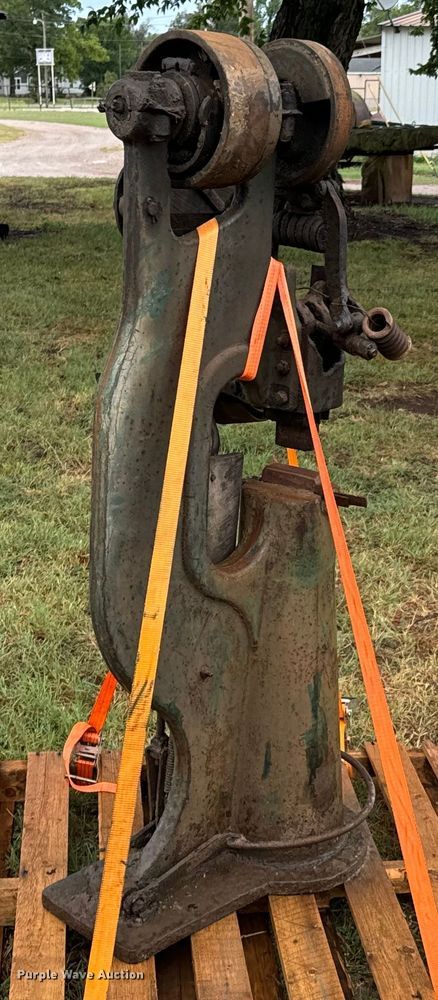 image for item DX1049 Little Giant power hammer