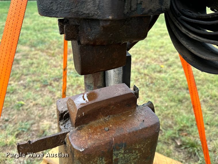 image for item DX1049 Little Giant power hammer