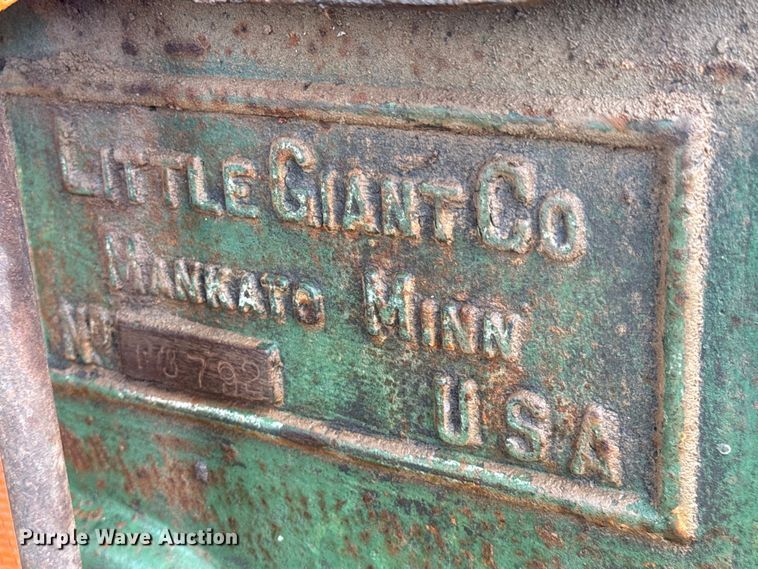 image for item DX1049 Little Giant power hammer