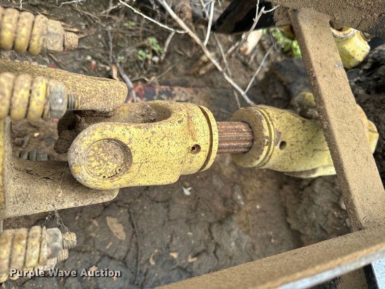 image for item DX3557 Bush Hog 2615 batwing rotary mower