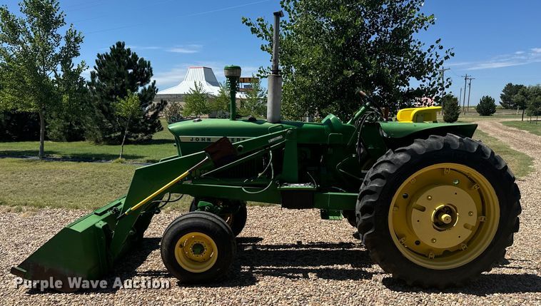 image for item DX3561 1961 John Deere 3010 tractor