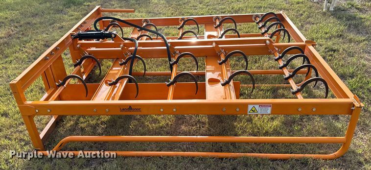 image for item DX3568 2024 LandHonor HAG-12-24Q skid steer hay accumulator grapple