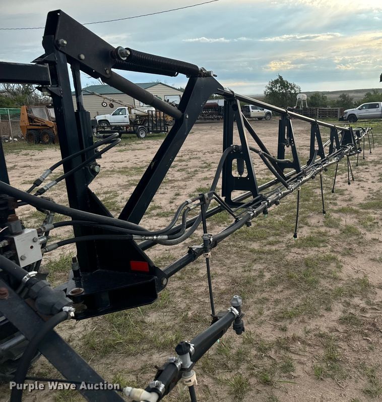 image for item DX3569 AGCO Spra-Coupe 4450 sprayer