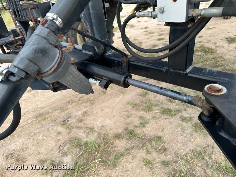 image for item DX3569 AGCO Spra-Coupe 4450 sprayer