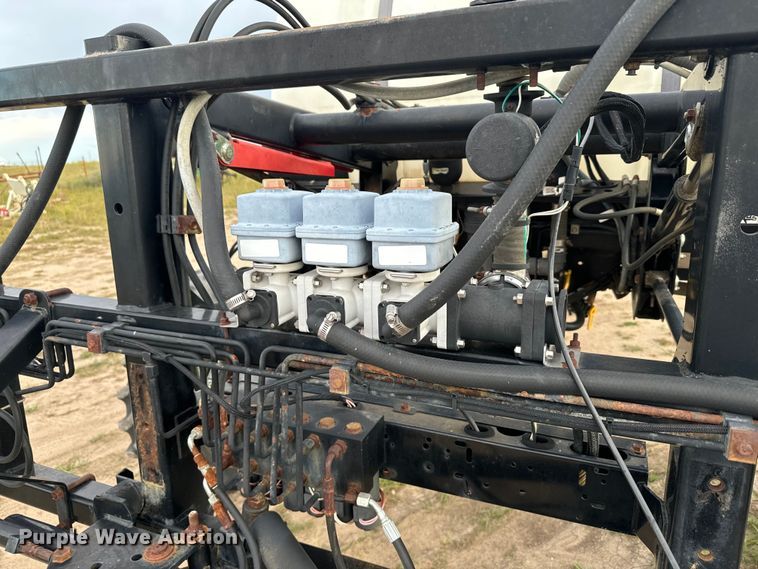 image for item DX3569 AGCO Spra-Coupe 4450 sprayer
