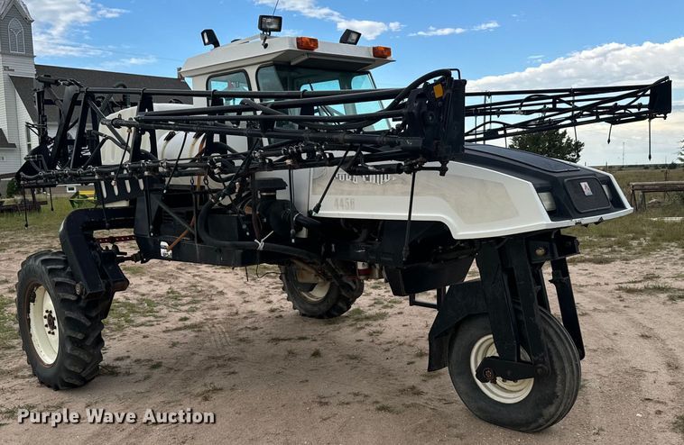 image for item DX3569 AGCO Spra-Coupe 4450 sprayer