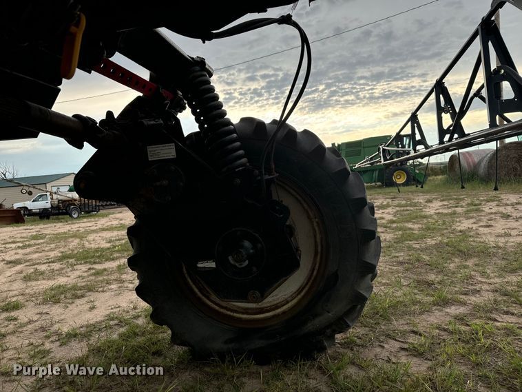 image for item DX3569 AGCO Spra-Coupe 4450 sprayer