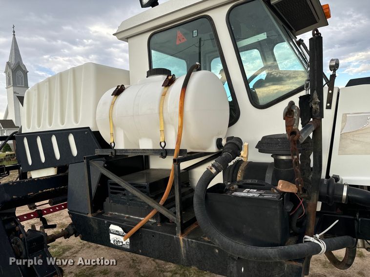 image for item DX3569 AGCO Spra-Coupe 4450 sprayer