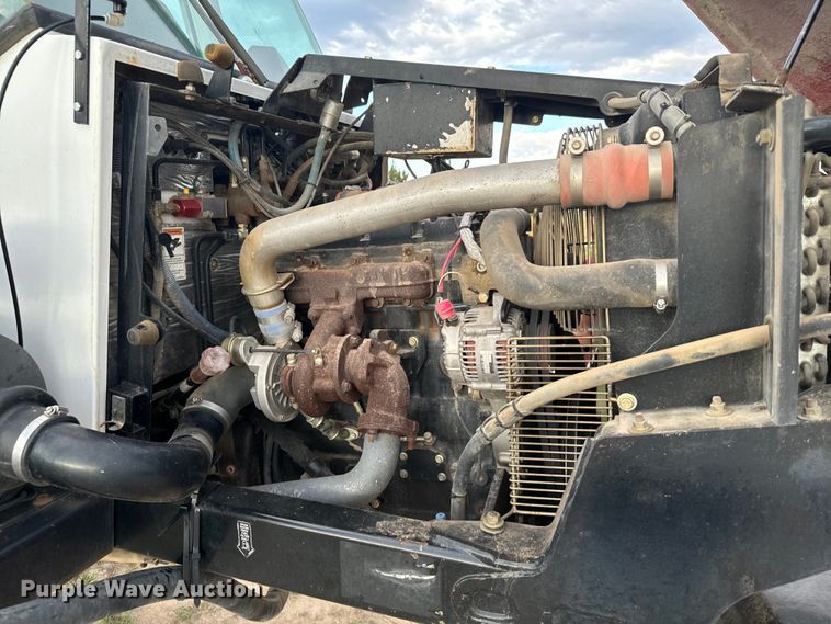 image for item DX3569 AGCO Spra-Coupe 4450 sprayer