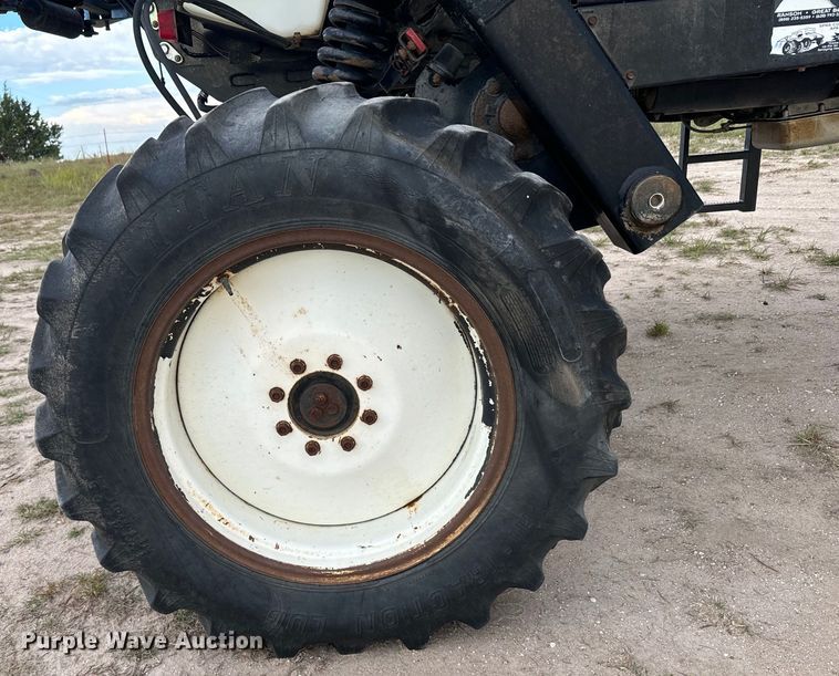 image for item DX3569 AGCO Spra-Coupe 4450 sprayer