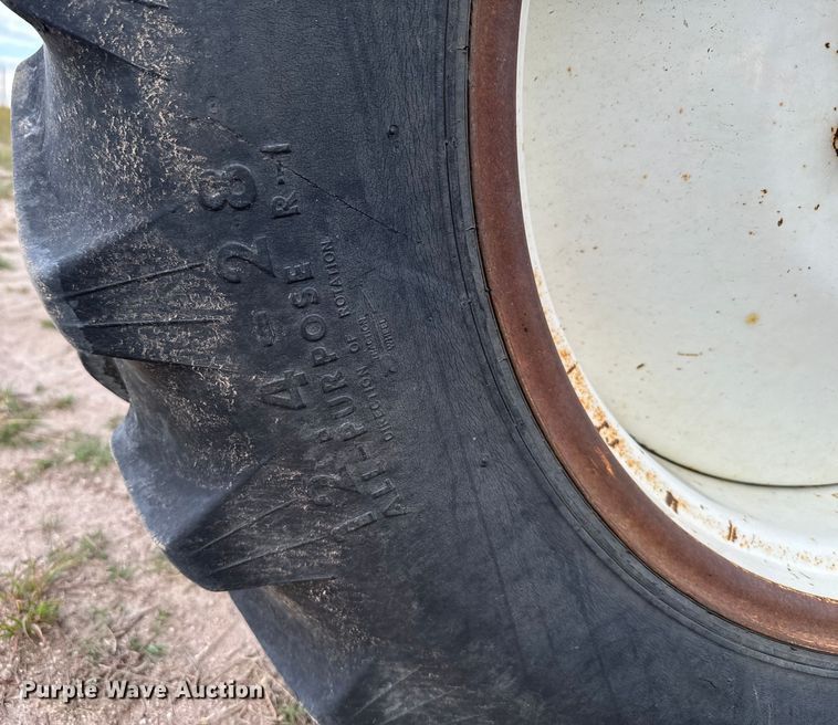 image for item DX3569 AGCO Spra-Coupe 4450 sprayer