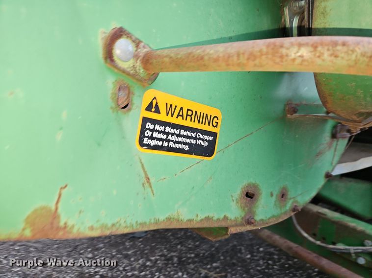 image for item EI8225 1988 John Deere 7720 Titan II  RWA combine