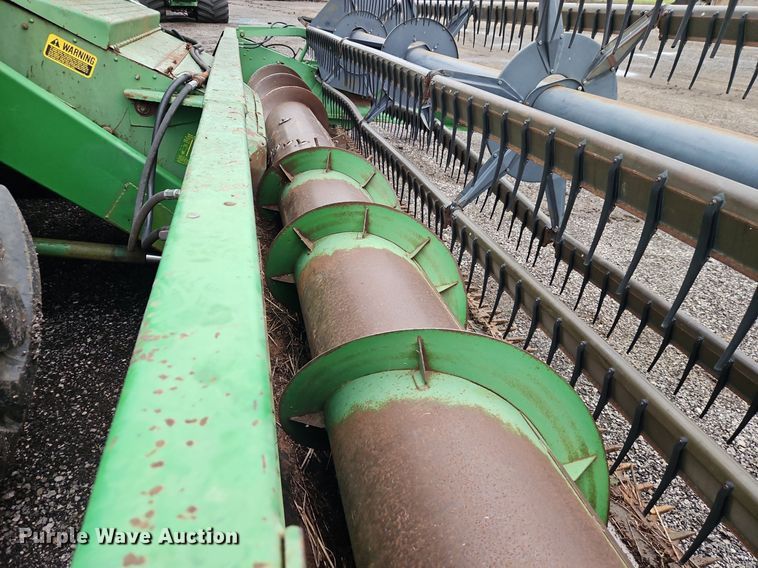 image for item EI8225 1988 John Deere 7720 Titan II  RWA combine