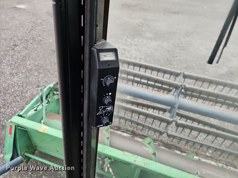 image for item EI8225 1988 John Deere 7720 Titan II  RWA combine