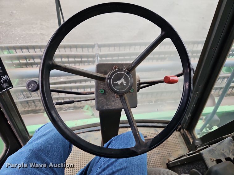 image for item EI8225 1988 John Deere 7720 Titan II  RWA combine