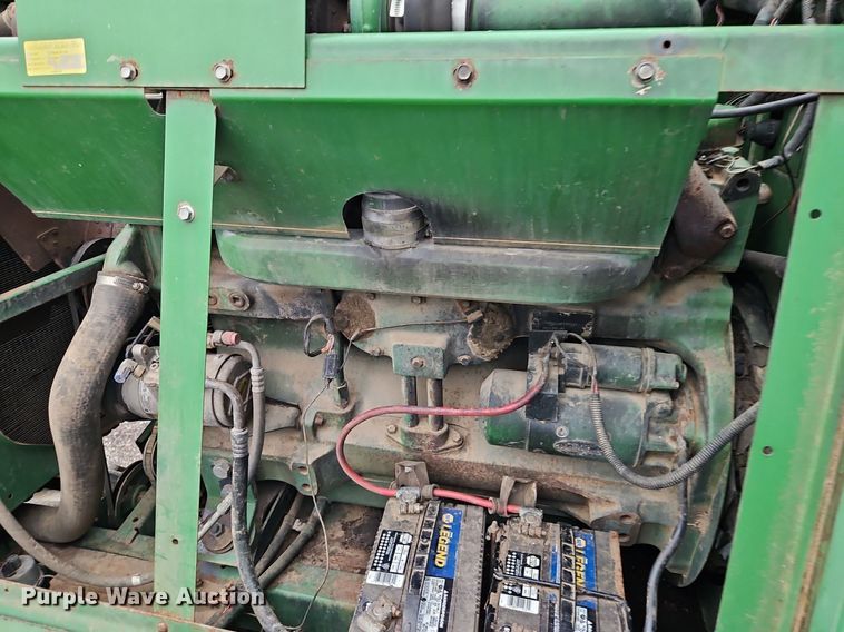 image for item EI8225 1988 John Deere 7720 Titan II  RWA combine