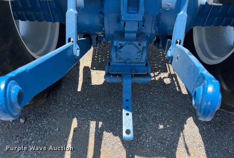 image for item EJ2947 Ford 3910 tractor