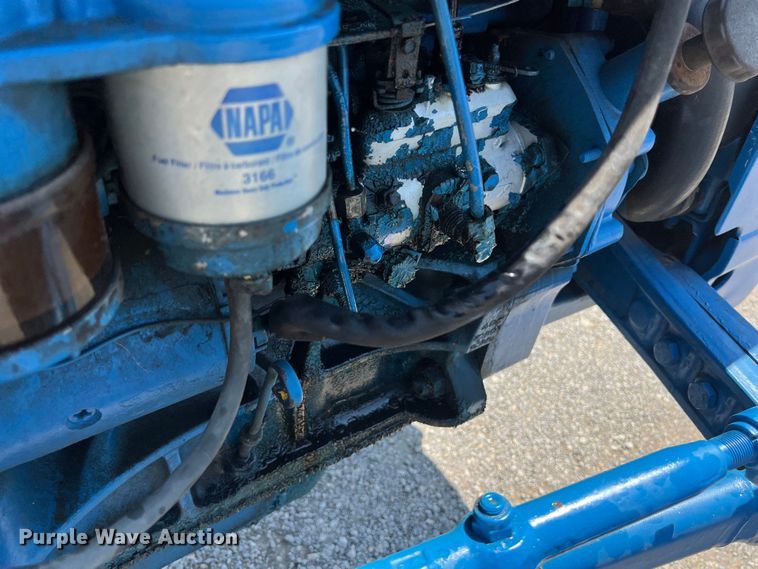 image for item EJ2947 Ford 3910 tractor