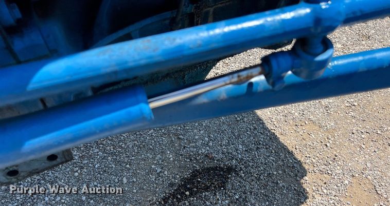 image for item EJ2947 Ford 3910 tractor