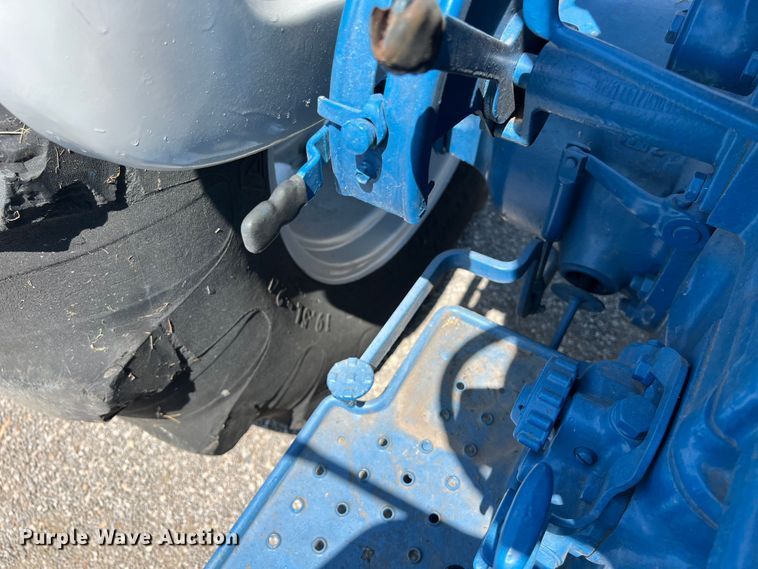 image for item EJ2947 Ford 3910 tractor