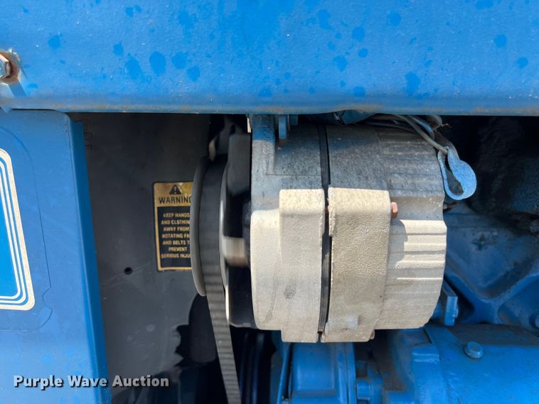 image for item EJ2947 Ford 3910 tractor