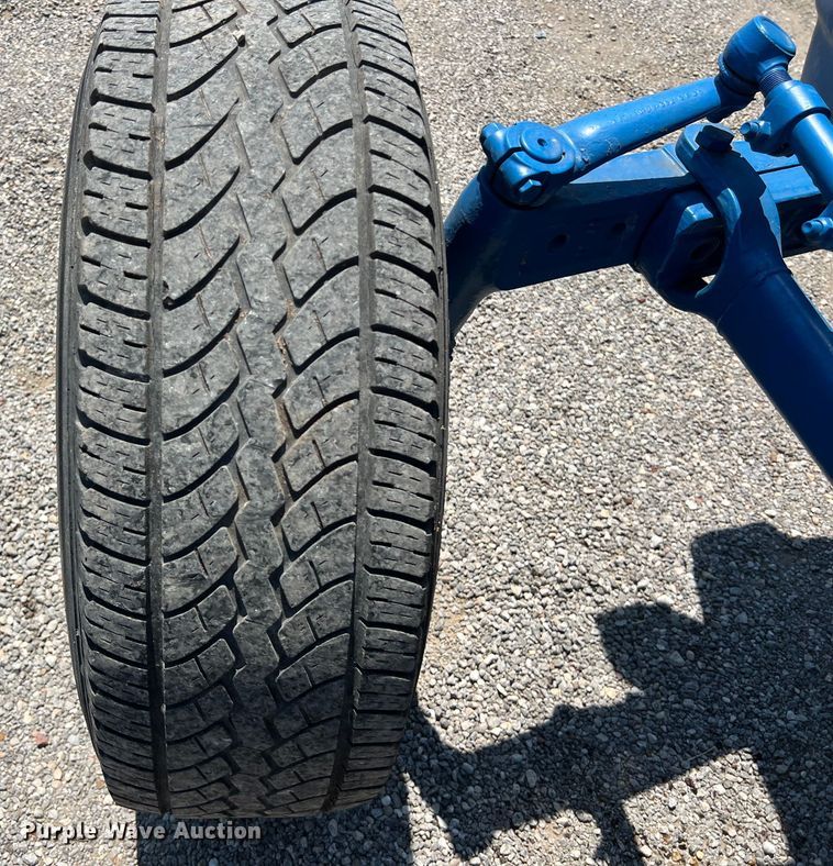 image for item EJ2947 Ford 3910 tractor