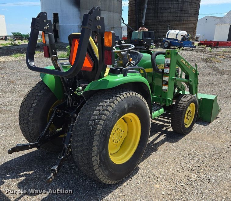 image for item EJ7151 2004 John Deere 4310 MFWD tractor