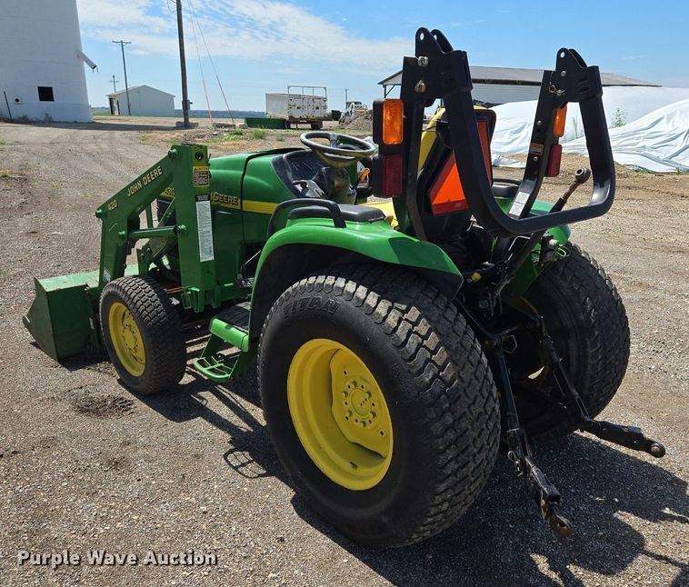 image for item EJ7151 2004 John Deere 4310 MFWD tractor