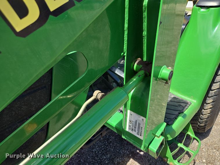 image for item EJ7151 2004 John Deere 4310 MFWD tractor